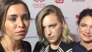 Below Her Mouth - Natalie Krill, Erika Linder, April Mullen