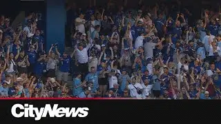 Blue Jays fans revel in back-to-back wins as Toronto leads series