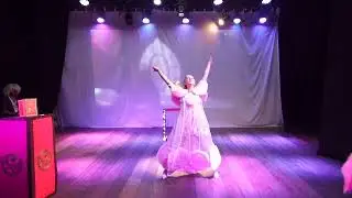 Final Anime Moments Best Cosplay 2025: Galinda - Wicked