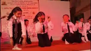स्कुल गेदरीन रोशनी रमितकुमार गिरी एज्युकेशन थिम डांस ..