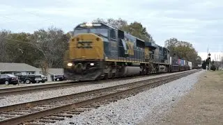 HD: CSX 8735 leads CSX Q154-29 in Palmetto, GA