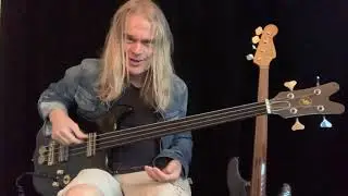 Tony Franklin plays his JayDee Bass and tells the story of its return