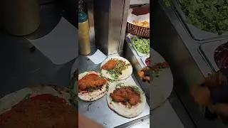 Zinger Shawarma || Chicken Shawarma|| Street Food #chicken #ytshorts #viral