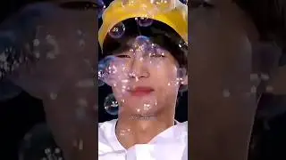 cute v taehyung with bubble ball#🤗🤗🤗🫧🫧🫧🫧🎊🎊🎊💜💜💜🥰🥰🥰