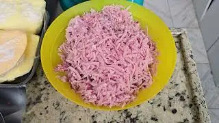 $ COMIDA CASEIRA ARROZ COM FEIJÃO E PONTAS DE FRIOS APARMEGIANA 