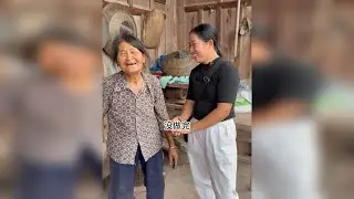 农村一家三口，他们相互依靠，不争不抢，儿子的晴天是母亲撑的伞