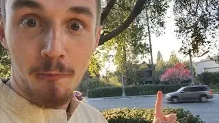 SNEAKING INTO  A HAUNTED HOUSE!