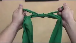 How to tie a Square or Reef Knot for Triangular Bandage