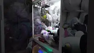ПОМОГИТЕ МНЕ ПОЛУЧИТЬ ЭТУ МИЛУЮ ПЛЮШЕВУЮ ИГРУШКУ #игровойавтомат #короткий