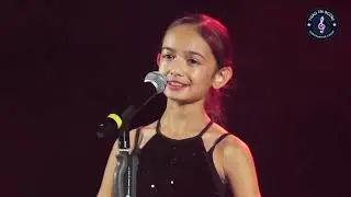Noémie interprète 