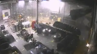 Joplin Tornado Footage from Inside Tire Shop.avi