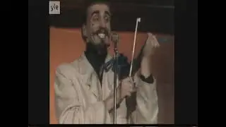 Viktor Kalborrek: Syyspihlajan alla (live 1974)