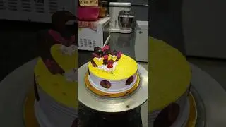 pineapple crush cake design #pineapplecake #shortsfeed #trendingshorts #viralshorts #youtubeshorts
