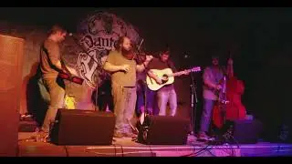 Make Me Down a Pallet on Your Floor with Jody Mosser Dante's Frostburg, MD 12/22/17