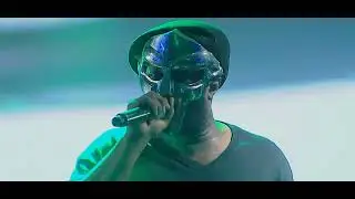 Madvillain/MF DOOM - All Caps/Curls/Figaro (Live at Sonar Festival Brasil 2012)