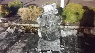 FROSTY THE SNOWMAN + RUDOLF THE REINDEER ICE SCULPTURES @ UNION NJ TREE LIGHTING