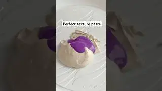 I have found perfect texture paste that gives me 3D effect. Link in bio #texturedart #art #painting