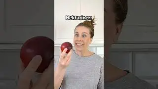 F&aring;r ha med en extra tr&ouml;ja n&auml;r man ska &auml;ta dem #humor #nektariner #nectarines