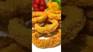 Вкуснейшие луковые кольца в кляре.