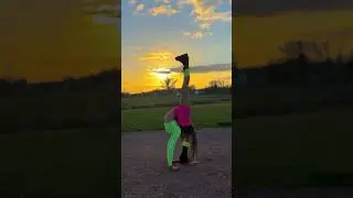 CRAZY DANCE PERFORMANCE! DO YOU THINK THIS IS A SUNSET OR SUNRISE?🌇😱💃