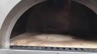 Upper Infrared Burner Pizza Oven