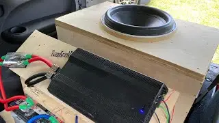 1 Resilient Sounds Platinum 18 On A Taramps MD8000.1