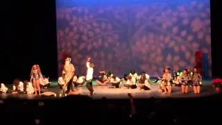 Rekonstruktion Dance Troupe Final Dance Down