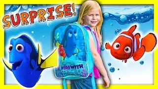 ASSISTANT FINDING DORY Surprise Backpack a  Pixar Dory Funny Surprise Video