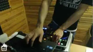 BURNIN' TV. Sesi&oacute;n de Dj Drez y Little Dhar, Kachafayah Sound