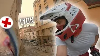 Cette ville est dangereuse en VTT ! 😅 (sauf si tu as envie de mourir)