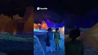 Vibrant Pink & Blue Lights  Stunning Visual Transitions You Need to See!