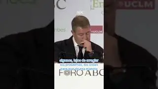 Emiliano Garc&iacute;a-Page habla de los POL&Iacute;TICOS: &laquo;Algunos, lejos de arreglar los problemas, los crean&raquo;