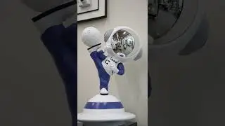 Wholesale spaceman sculpture. #sculpture #homedecor #spaceman