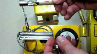Extended Range CD V-700 Geiger Counter Demonstration
