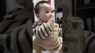 Little hands like steamed buns #Big-eyed cute baby #chubby little cute #The more you raise, the mor