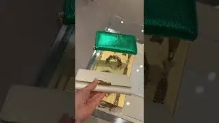 Женский кожаный кошелек от бренда Patrizia Pepe: обзор новинок
