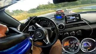 MX5 1.5L and multicolor vw golf R. N&uuml;rburgring, lot of traffic.