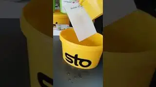 Vopsea cu efect de autocurățare StoColor Lotusan