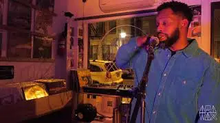 Les T&ocirc;k - Shop Sessions @ Arawax