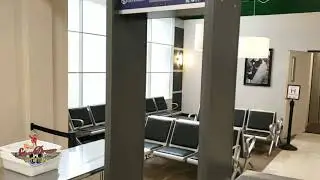 Silver Dream Factory Airport Terminal Standing Set