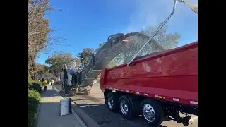 Mayor Gloria Highlights Road Repair Work on Park Boulevard