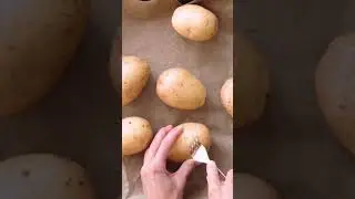 Baked Potatoes (without foil)