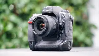This crazy good PRO camera is only $150 | Nikon D2X Review