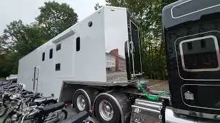 FULL STEAM AHEAD ON THE FUN TRAIN! PART 2 UNLOADING A FANTASTIC COLLECTION AT THE MUSEUM