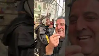 КАК ДЕЛА! Я тут, уворачиваюсь от дождя! #LilMo #nyc #комедия
