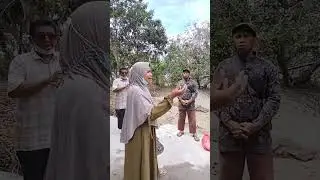 Penyaluran sembako untuk korban banjir di Aceh 