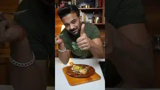 Papad Egg Toastada #eggrecipe #youtubeshorts #shortvideo #papad #egg #indianstreetfood