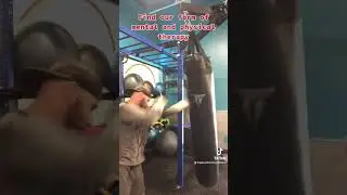 Clear your mind #box #boxing #punch #therapy #health #wellness #gym #workout #fitness #tiktok