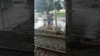 Cyclone Montha Toofan In Train Journey 🚂 🚞🚞🚞🚞🚞🚞