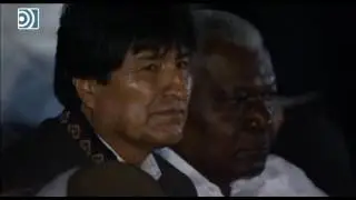 Juan Carlos I, entre dictadores en el funeral de Fidel Castro